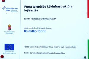 Kedvezményezeti tábla